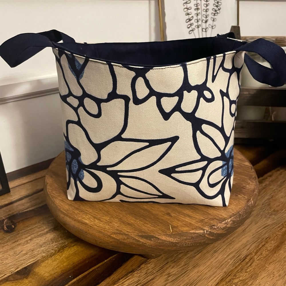 Canvas lined basket, catch-all, Easter, organize, unique, sunflowers. 2 designs